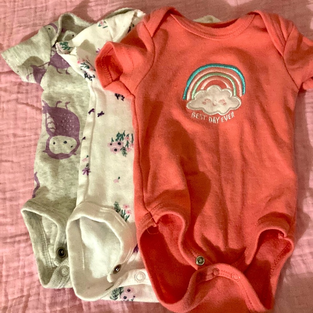 Mixed brands! 0-3 month onesies